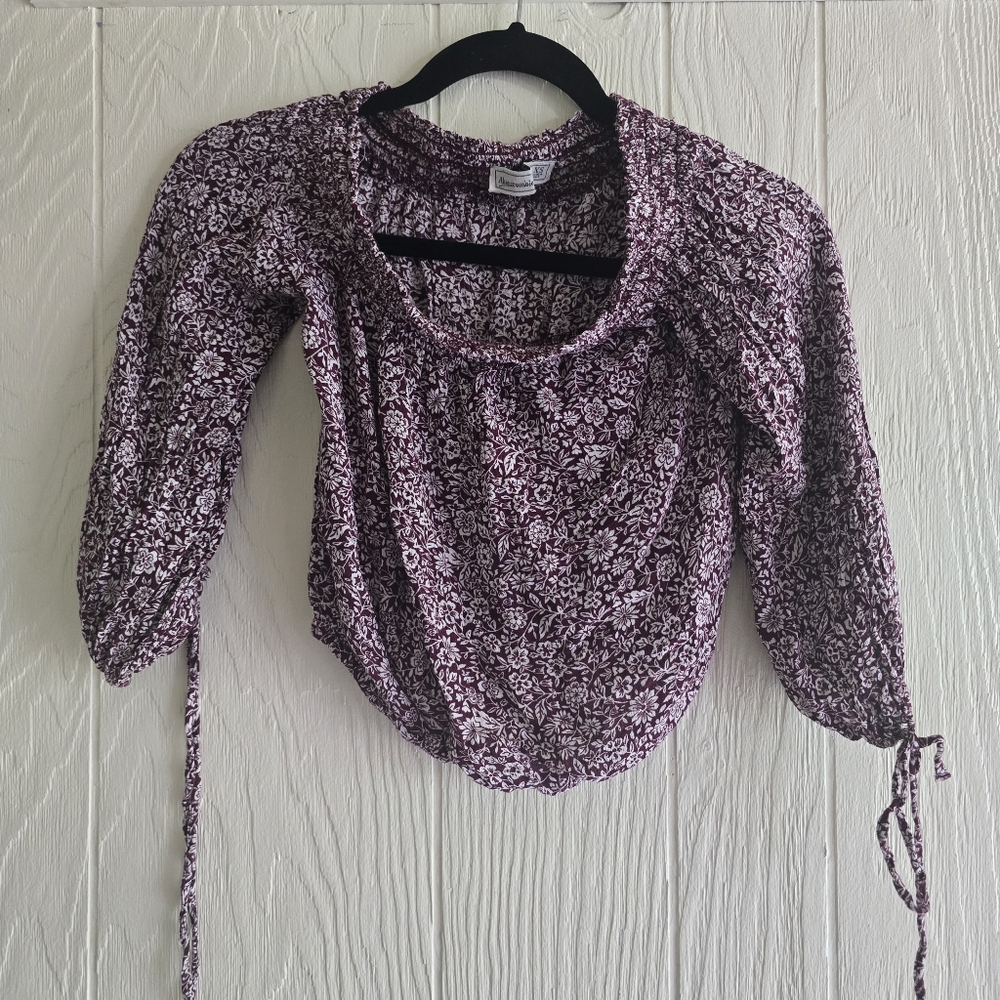 Abercrombie Floral Pattern Crop Top Sz Xs